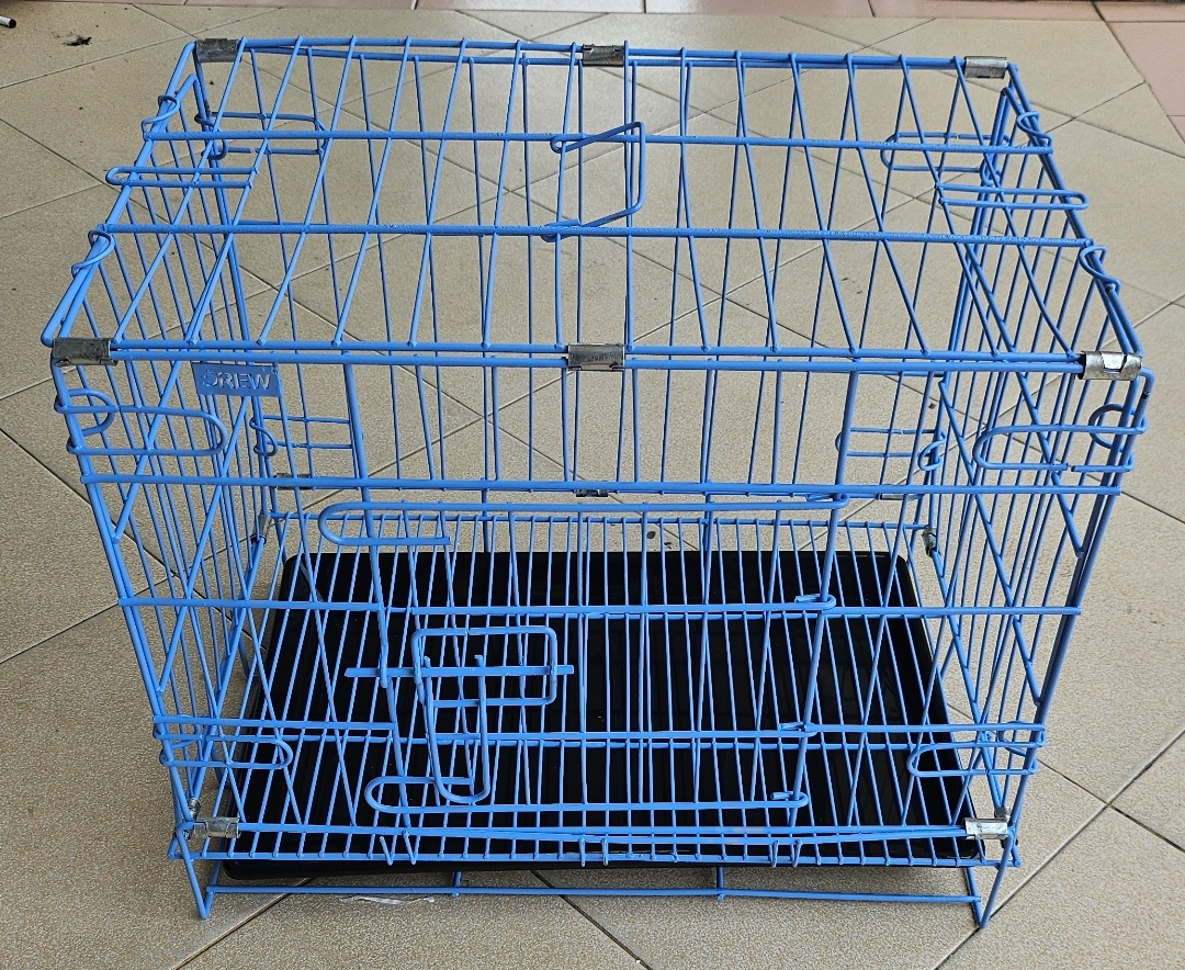 Kandang lipat besi